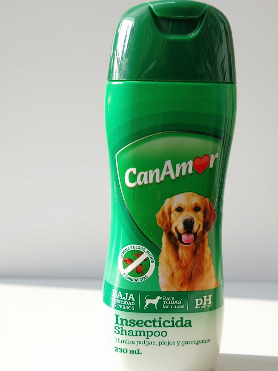 Shampoo Insecticida CanAmor 230 mL
